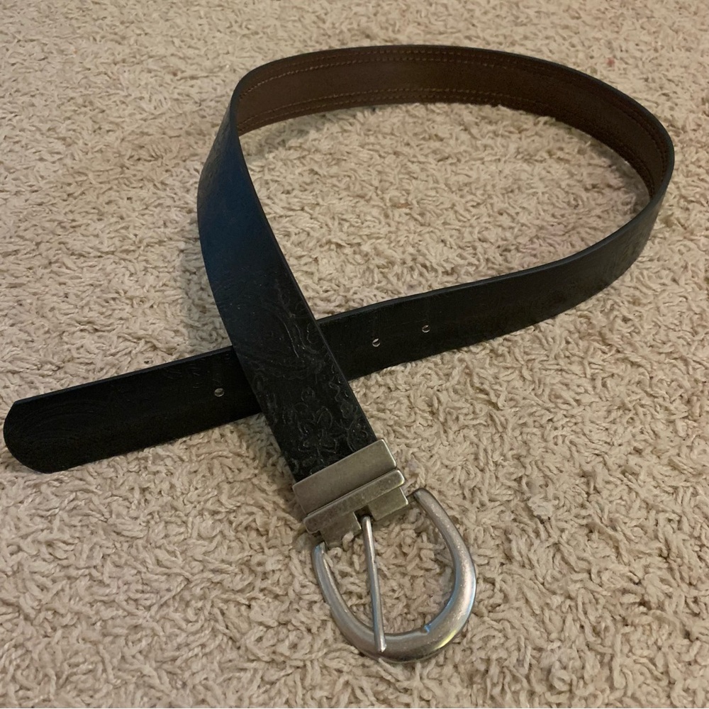 Reversible black/brown leather belt